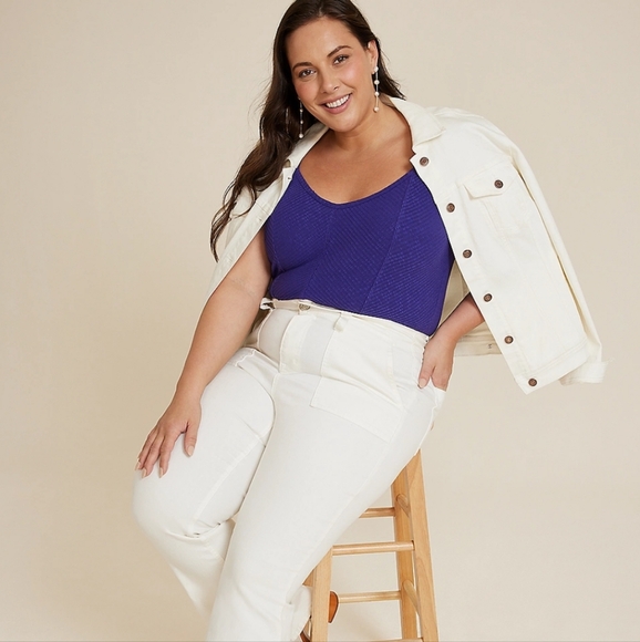 🆕️ Textured Corset Tank Top - Picture 2 of 6